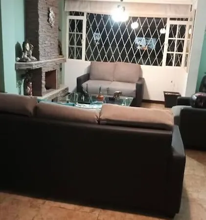 Villa Amplia Casa Urbanizacion Privada